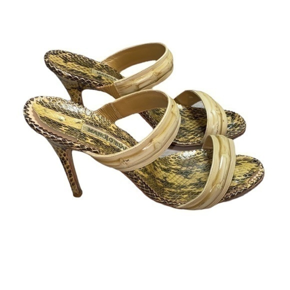 Manolo Blahnik Beige Snakeskin Bamboo Pumps Open toe with straps.